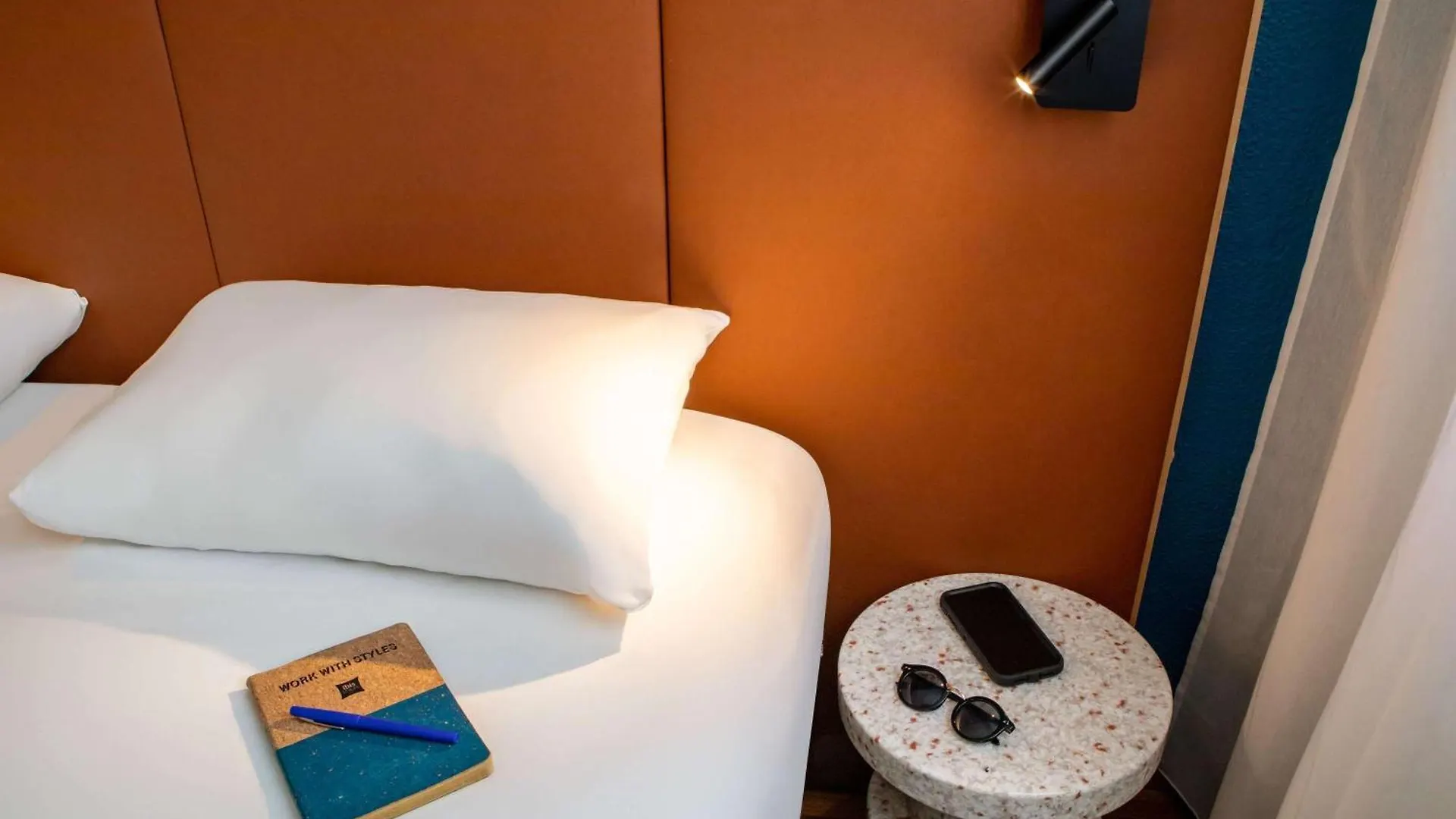 Hotel Ibis Ornano Montmartre Nord 18eme