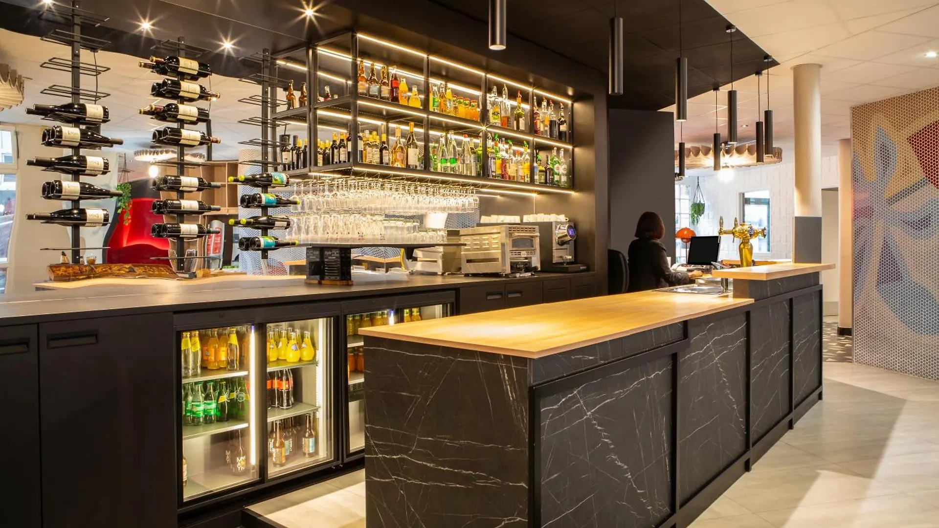 Ibis Ornano Montmartre Nord 18eme Hotel