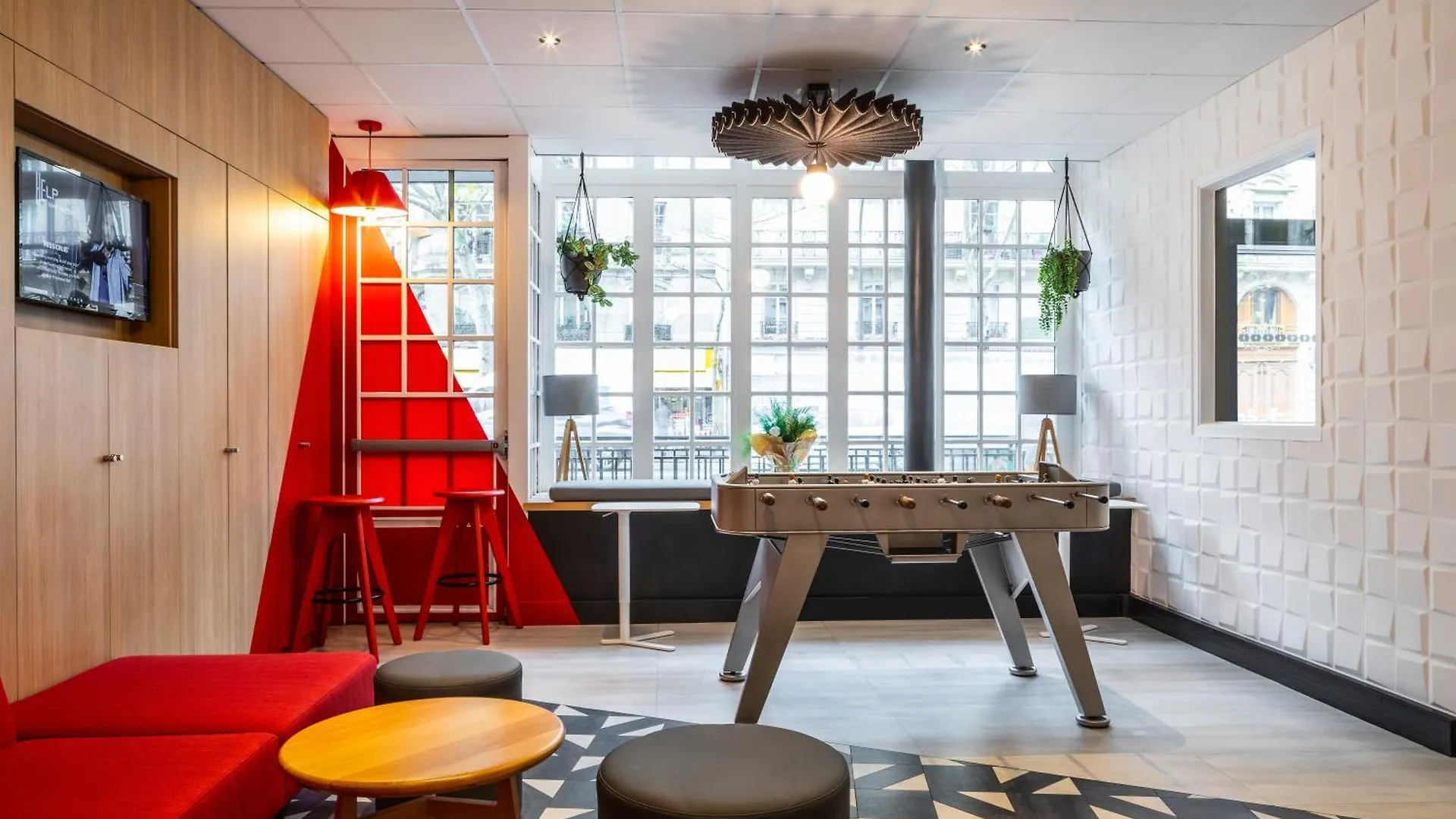 Hotel Ibis Ornano Montmartre Nord 18eme 3*
