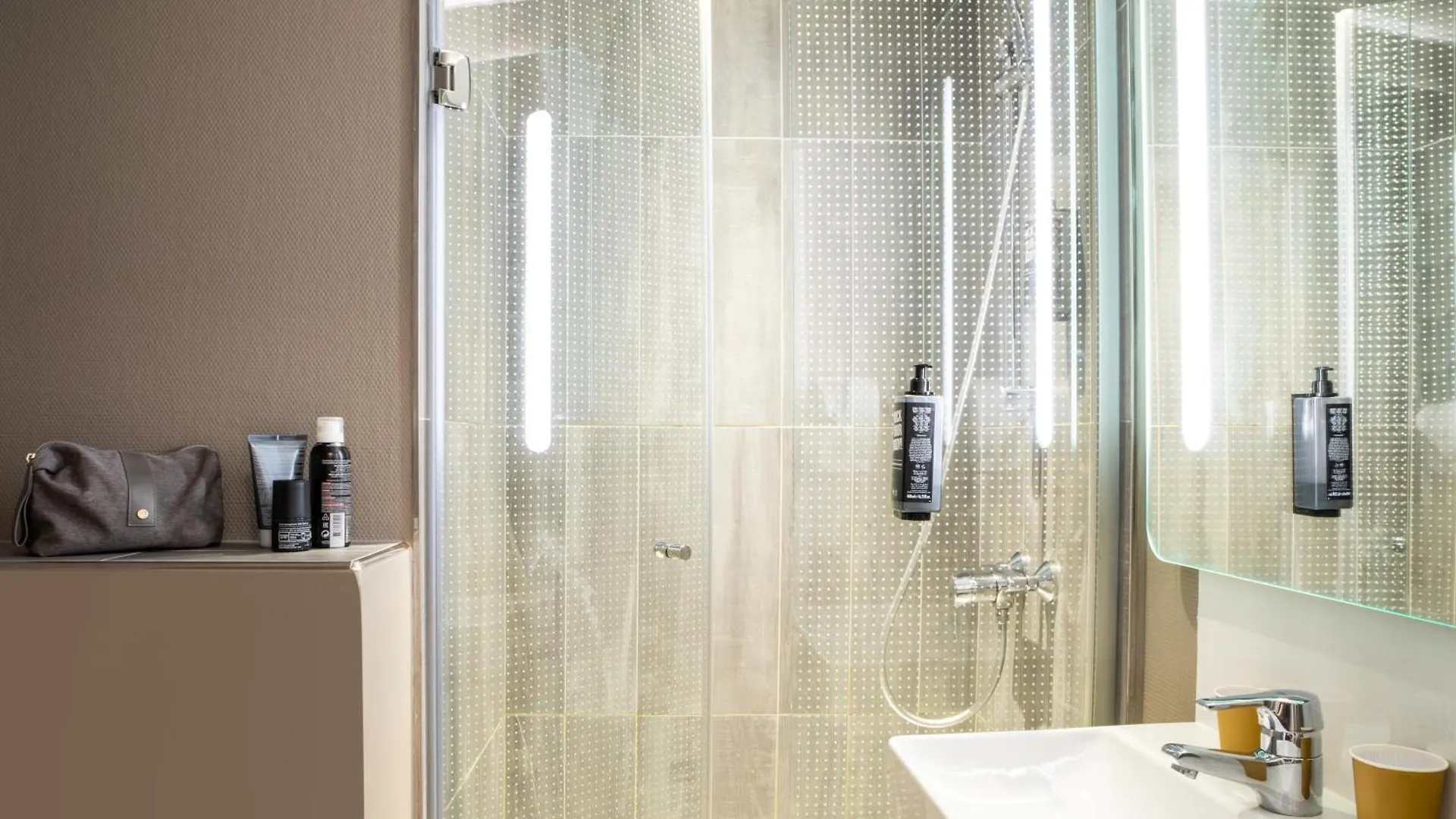 מלון Ibis Ornano Montmartre Nord 18eme